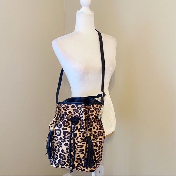 Bam Forever Drawstring Leopard Print Bucket Shoulder Crossbody Bag - Picture 3 of 16
